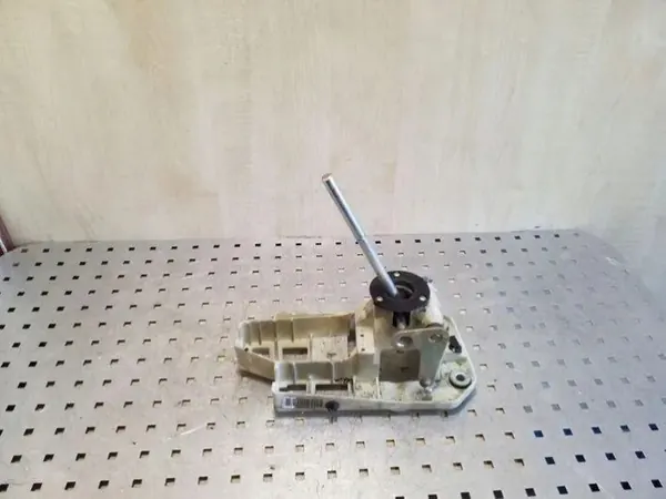 Volvo Växelmekanism OEM 8028100061 - Begagnad image 2