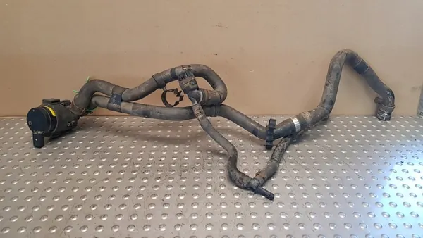 Vattenpump Kit VW T5 Lift 2.0 TDI 7E0965561C image 2