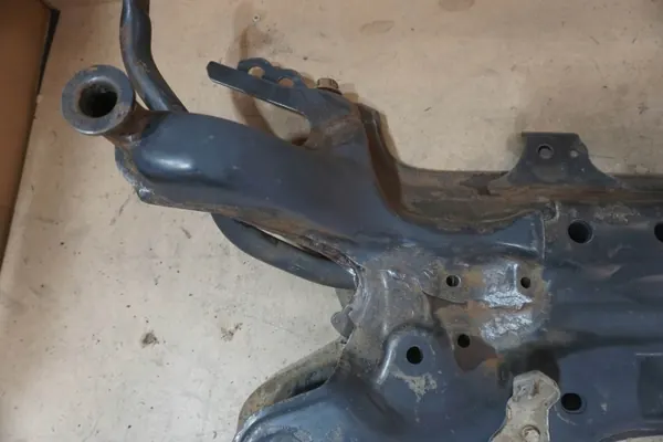 Toyota Prius III Voorste ophangingsarm OEM TOY4657555 image 4