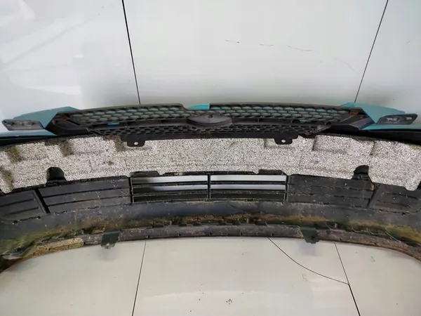 Paraurti anteriore Hyundai Getz 02-05 image 5
