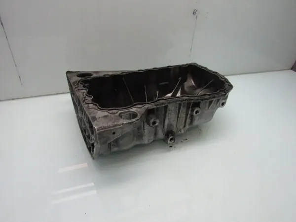Cárter de aceite Renault OEM para Grand Scenic II 1.9 DCI image 2