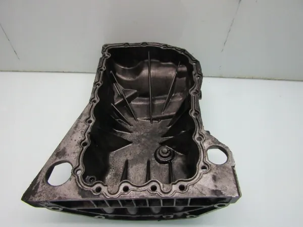 Cárter de aceite Renault OEM para Grand Scenic II 1.9 DCI image 3