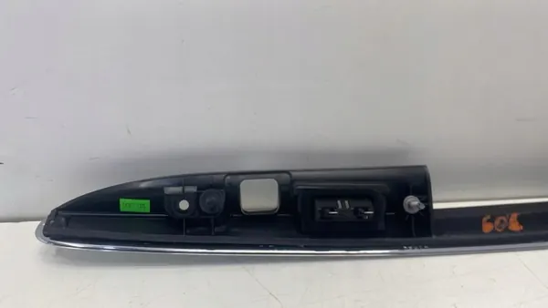 Moldura Portão Traseiro Mercedes R W251 OEM A2517400593 image 5