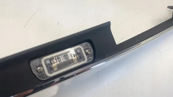 Moldura Portão Traseiro Mercedes R W251 OEM A2517400593 image 8