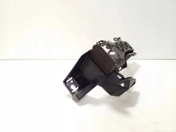 OEM 57707FN000 Framstötsfästet för Subaru image 3