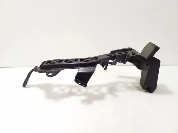 OEM 57707FN000 Framstötsfästet för Subaru image 5