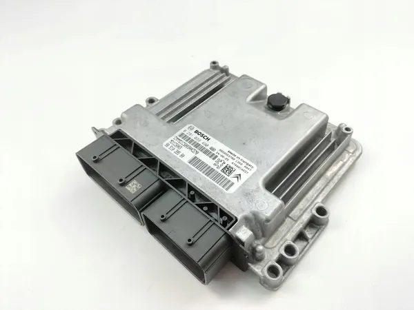 Motor ECU PEUGEOT 208 1.5L diesel image 1