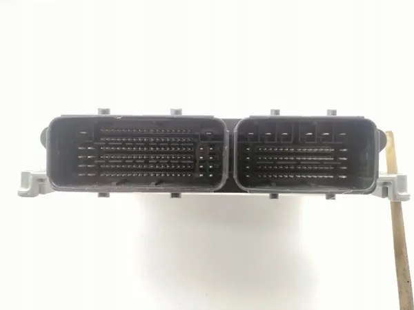 Motor ECU PEUGEOT 208 1.5L diesel image 2