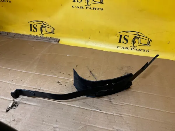 Soporte de Tanque Mercedes-Benz OEM - G63 AMG W463 image 4