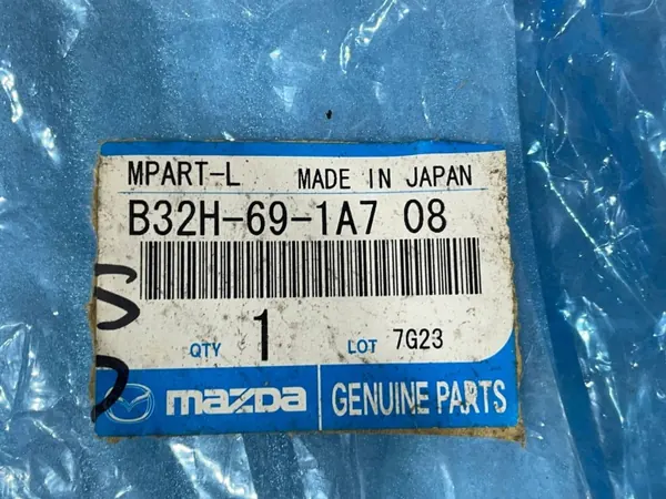 Cache Rétroviseur Gauche OEM B32H691A708 Mazda 3/6 image 9