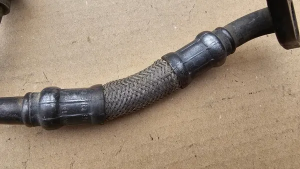 Conduite d'huile turbo OEM 028145736E Sharan Golf 1.9TDI image 4
