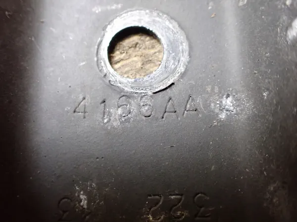 Ljuddämparstödbracket OEM 4166AA 6925 för Dodge Charger image 8