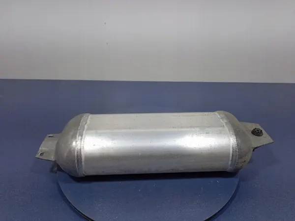 Lufttryckstank OEM 6878492 för BMW X6 G05 G06 G07 image 3