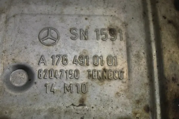 Pakoputken Vaimennin Kompletti OEM A1764910101 Mercedes A image 9