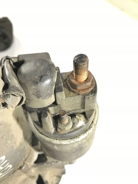 Motor de arranque CITROËN C5 III 2.0L diésel 2009 M0T20871 image 4