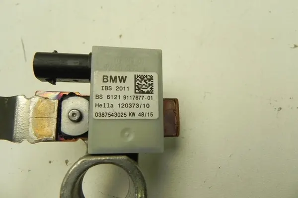 Positiivinen liitin BMW 1 (F20) 9117877 image 2