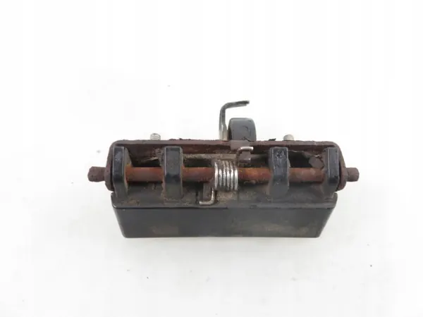 Asa de maletero Honda HR-V OEM M980881 - Usado image 5