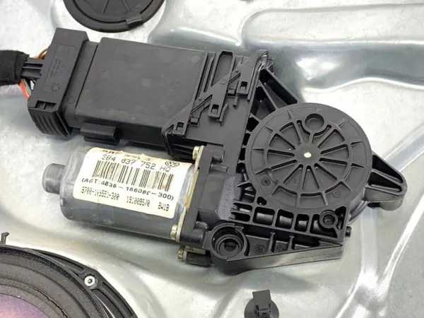 OEM 3B4837752HQ Höger Framruta Regulator VW Passat image 3