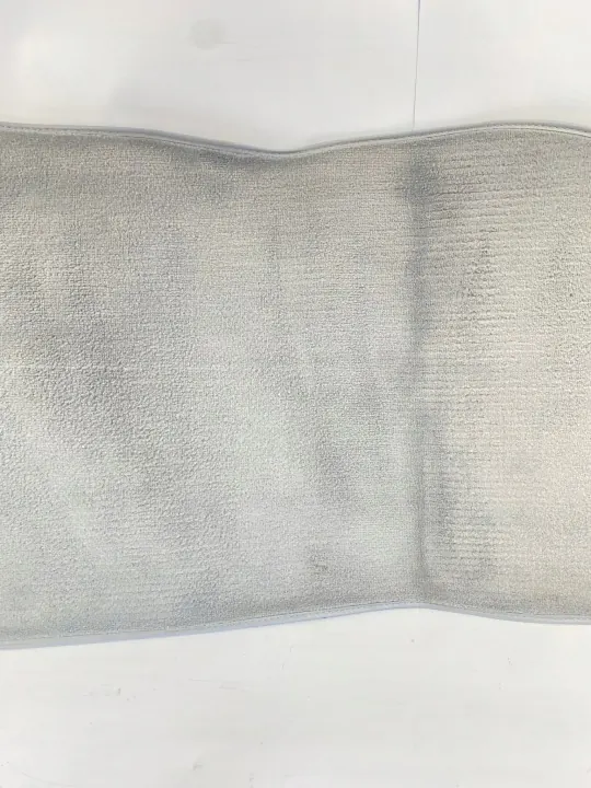 Vorderer rechter Teppich OEM TAPICERKA/SDV10424 Mercedes W201 image 4
