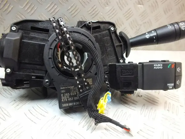 RENAULT CAPTUR I / CLIO IV KOMBINIERTER SCHALTER 255675887R image 2