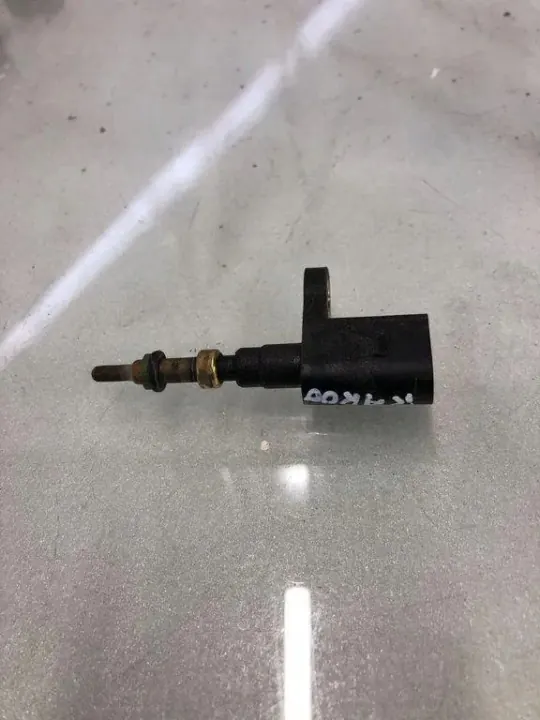Sensor temperatura líquido OEM 05L919501B Skoda Karoq image 2