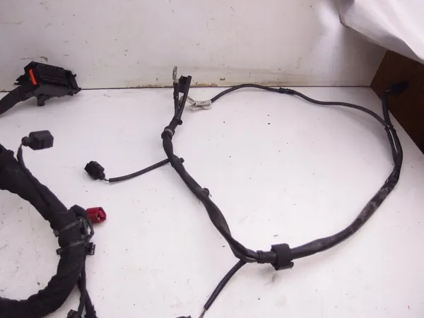 Moottorikaapeli SEAT LEON III 2.0 TDI Manuaali image 2