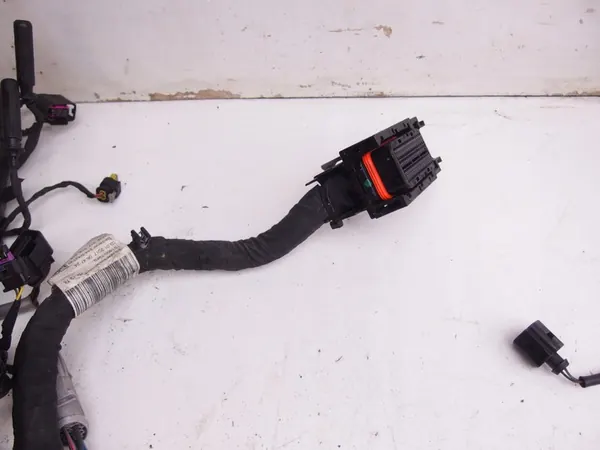 Moottorikaapeli SEAT LEON III 2.0 TDI Manuaali image 3