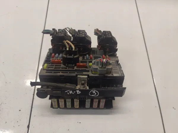 Module BSM PEUGEOT CITROEN OEM 9666700080 Occasion image 2
