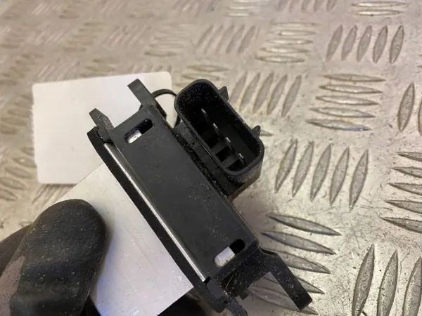 UTO42212 Blästreresistor för Ford Mustang V 2014 image 3