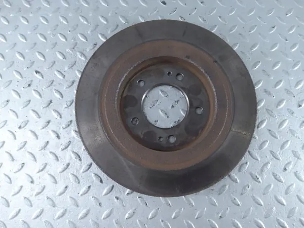 Kia OEM 584113V500 Taka jarrupalat - Käytetty image 3