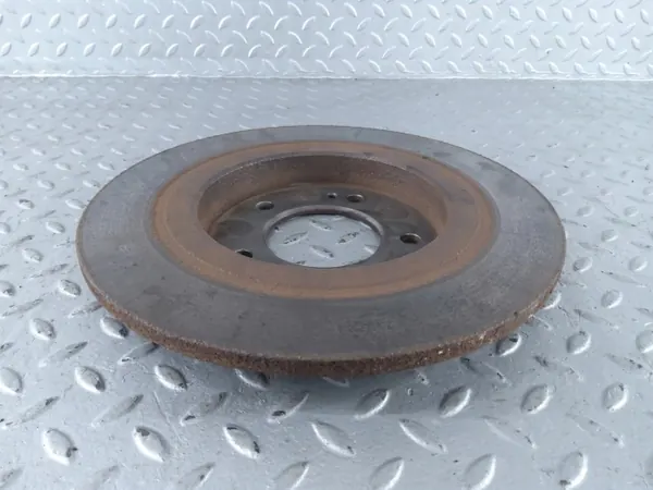 Kia OEM 584113V500 Taka jarrupalat - Käytetty image 4
