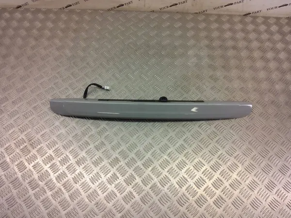 Luz da placa traseira Hyundai Kona I 2022 OEM 87311J9000 image 2