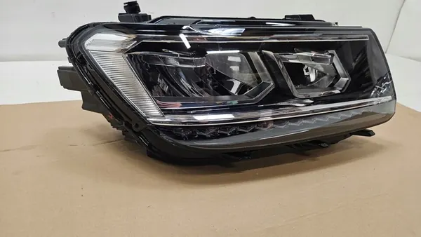 Farol Dianteiro Direito VW Tiguan II Full LED 5NB941774D image 2