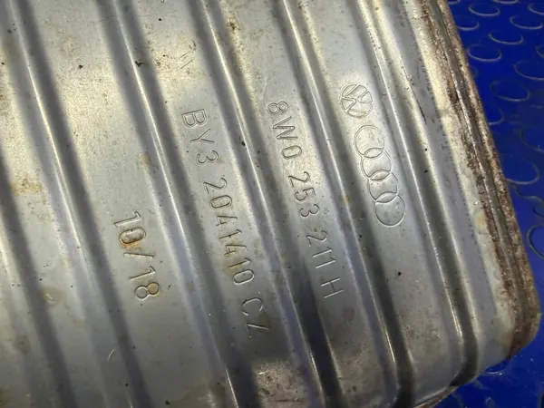 OEM 8W0253211H Audi A4/A5 F5 2.0 TFSI Keskusvaimennin image 8