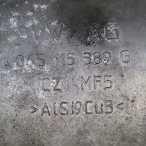 Oljefilterfäste AUDI A3 (8P1) 1.9L diesel 2007 image 6