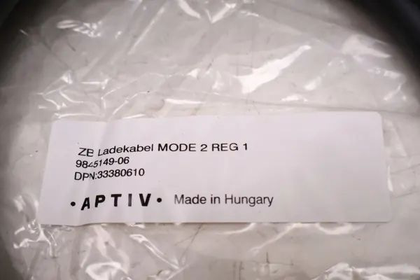 Cable cargador red BMW OEM 9845149 para i3 G20 G26 image 8