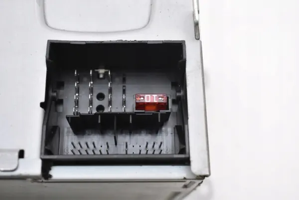 Radio OEM mamAUTO-1055684- CD AUX Navi VW Touran image 8