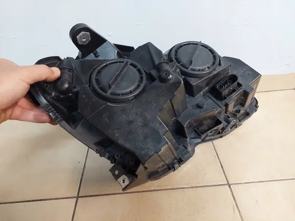 Mercedes C-Klasse W204 Koplamp Links Rechts A2048209559 image 5