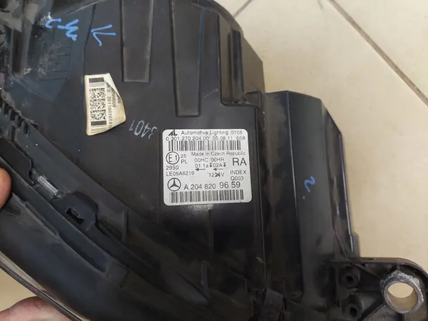 Mercedes C-Klasse W204 Koplamp Links Rechts A2048209559 image 7