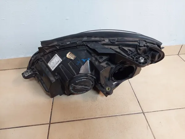 Mercedes C-Klasse W204 Koplamp Links Rechts A2048209559 image 8