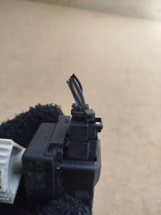 FORD MONDEO MK3 III Lämmitinmoottori Eurooppa 1S7H-19E616-AA image 3