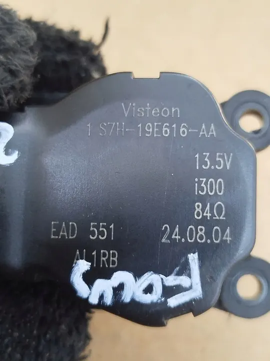 FORD MONDEO MK3 III Lämmitinmoottori Eurooppa 1S7H-19E616-AA image 4