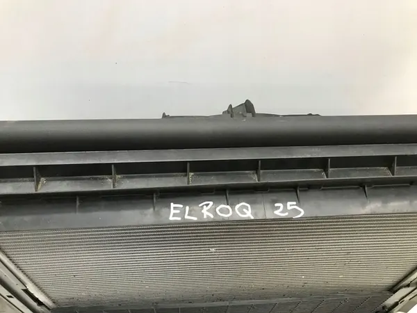 SKODA ELROQ 50 ENYAQ VW ID.4 25r Kylfläkt 1EA121205A image 2