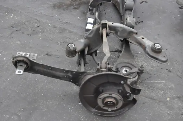 OEM VBCVB Hinterachsschwinge für Volvo XC60 image 3