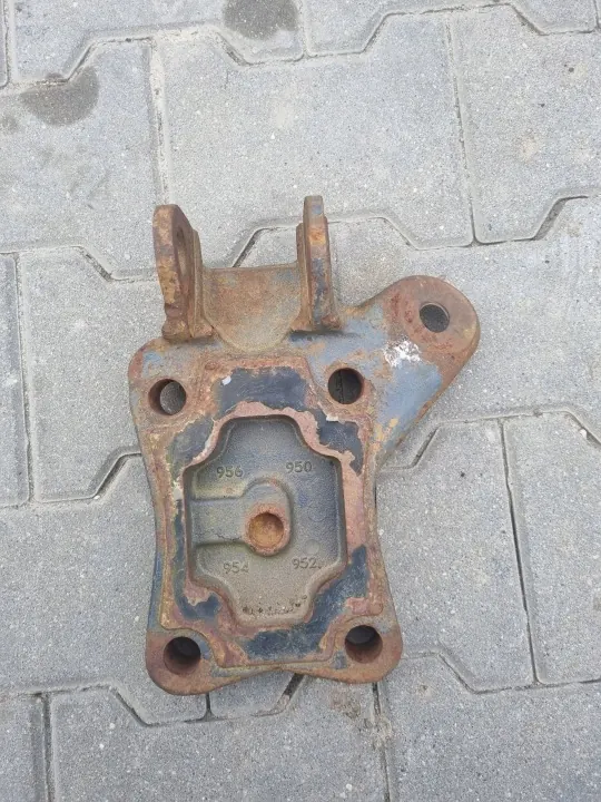 OEM 5010600956 Jousituskiinnitys Taka image 3