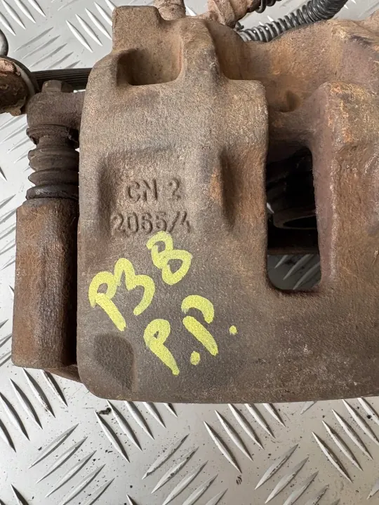 Bromsok Land Rover OEM Vänster Fram P38 94-02 image 6