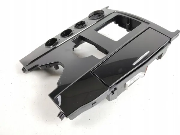 Mercedes-Benz CLS C218 AMG Runko OEM 2000010 image 3