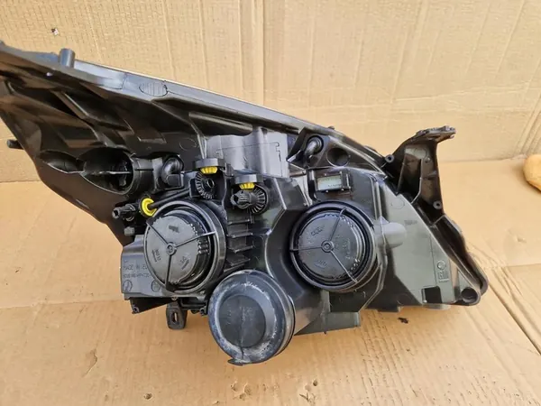 2005 Opel Vectra Faro Delantero 93192377 image 6