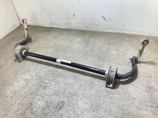 Barra estabilizadora trasera BMW OEM 6893547 - Usado image 2