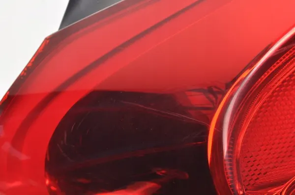 MERCEDES W156 LUZ TRASERA IZQUIERDA A1569060758 image 3